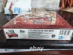Topps Wwe Icon 2013 Sticker Sealed box 120 packets, 960 stickers sealed cards